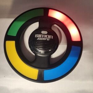 Simon Says‎ Swipe Electronic Handheld Memory Game Toy Hasbro Tested